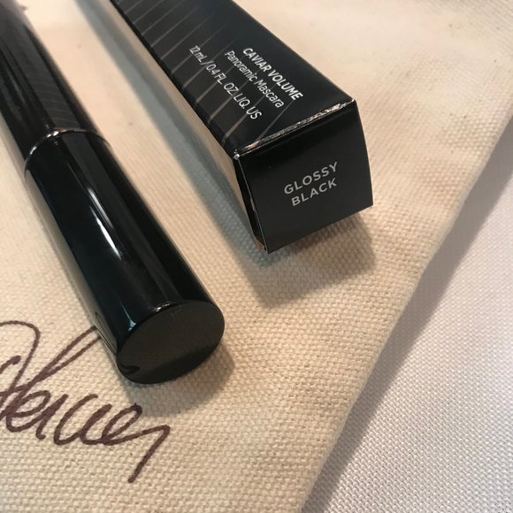 LM Caviar Volume Panoramic Mascara and Makeup Bag - Picture 7 of 7